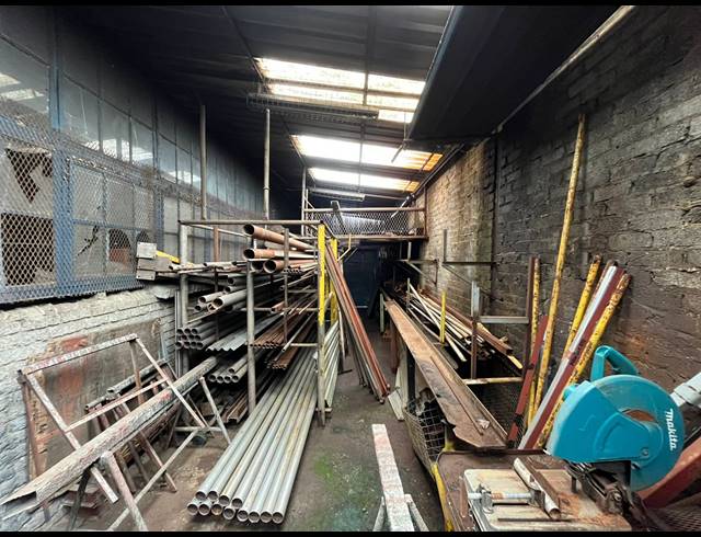 493M² WAREHOUSE FOR SALE IN BRAKPAN CENTRAL